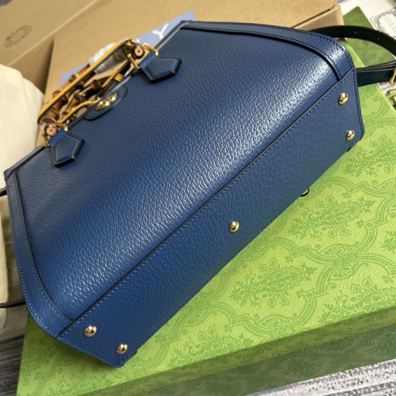 Gvc*1 tote bags